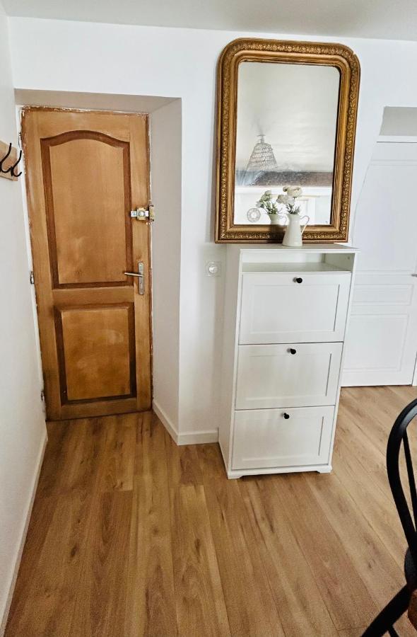 Appartement Cottage Au Coeur De Nemours Ngoại thất bức ảnh